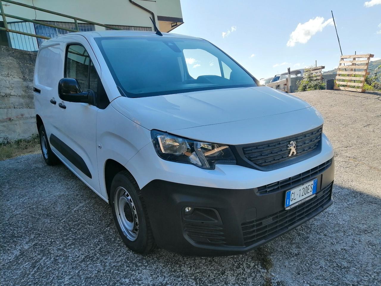 Peugeot Partner BlueHDi 100 cv