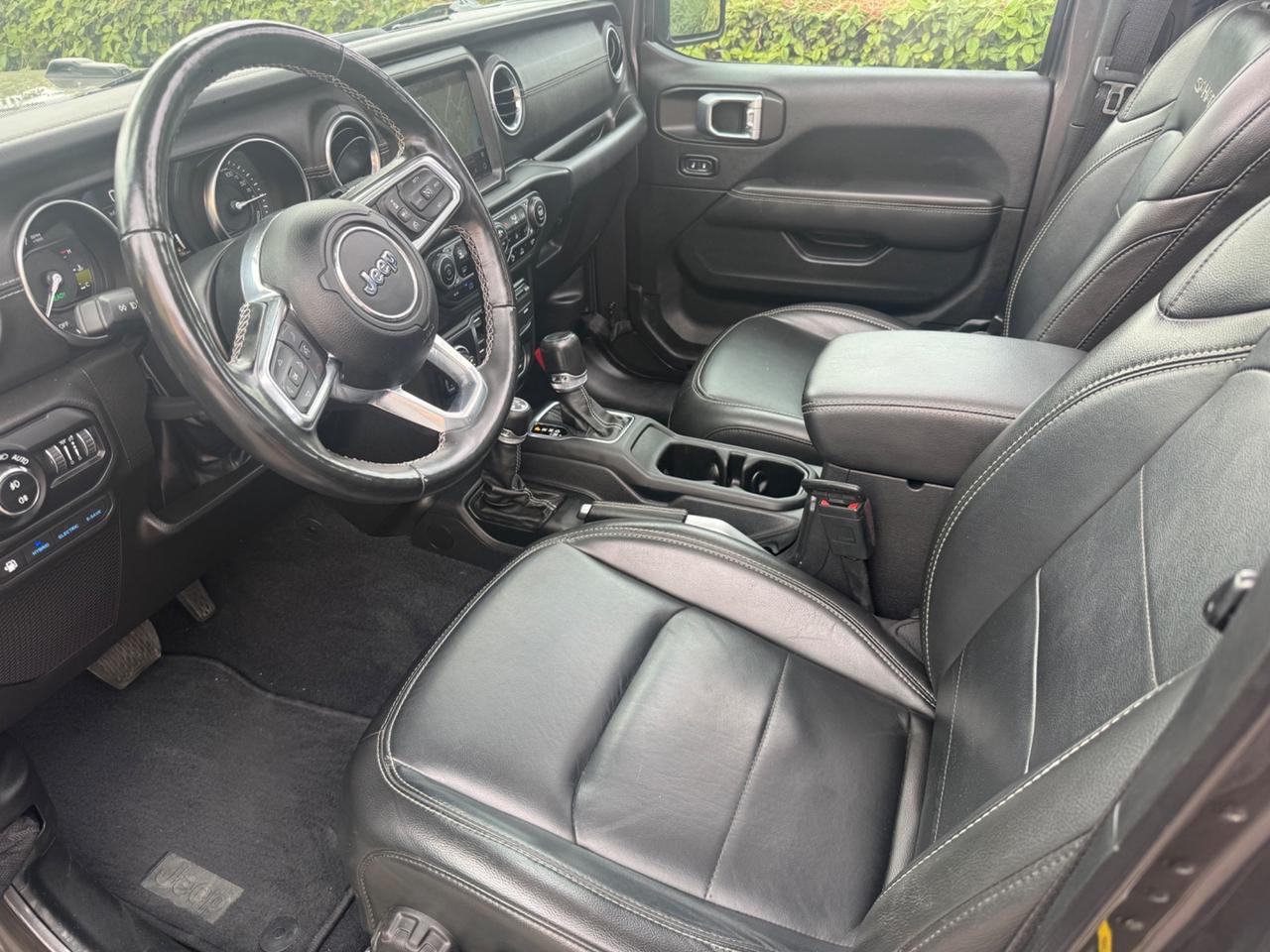 Jeep Wrangler Unlimited 2.0 4xe 380 cv Sahara