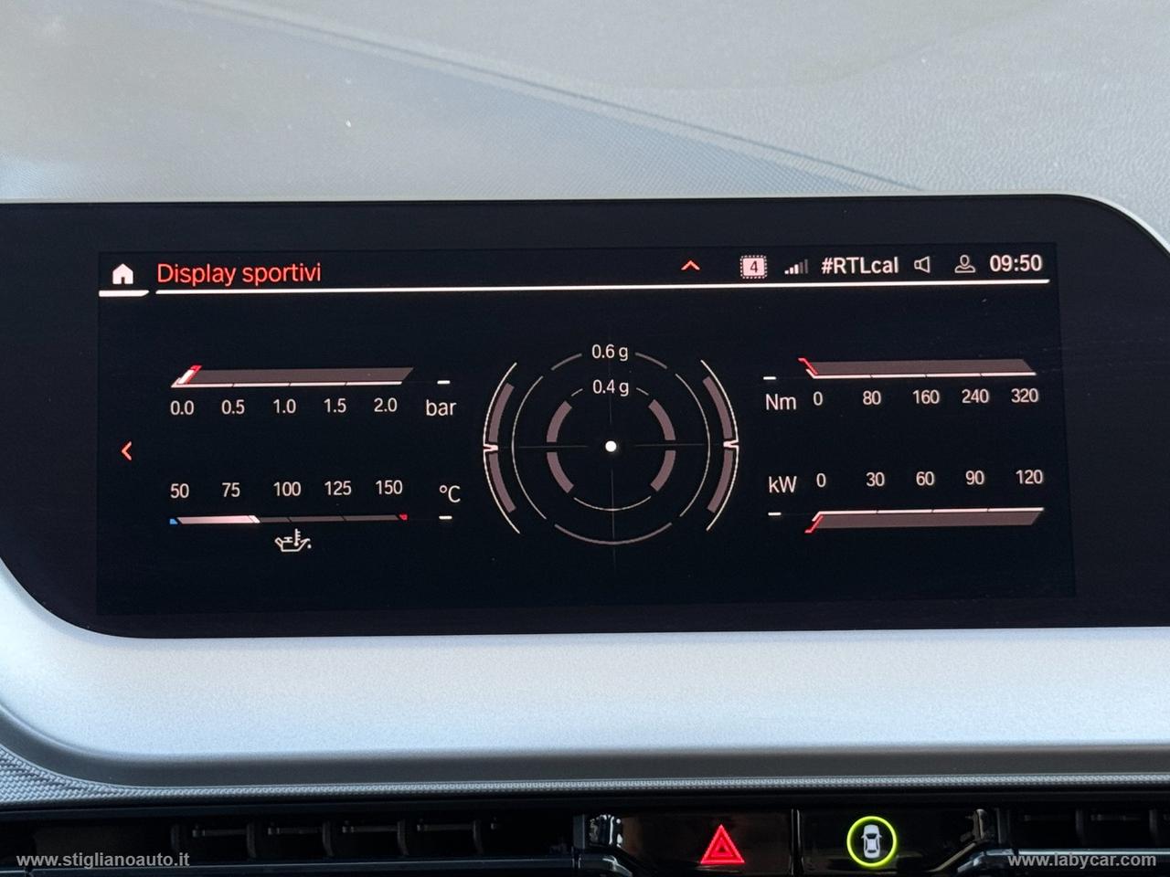 BMW 116d 5p. Business Advantage FARI CAR PLAY
