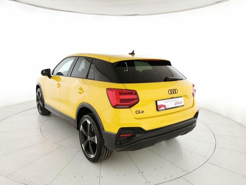 Audi Q2 35 1.5 tfsi Identity Black s-tronic