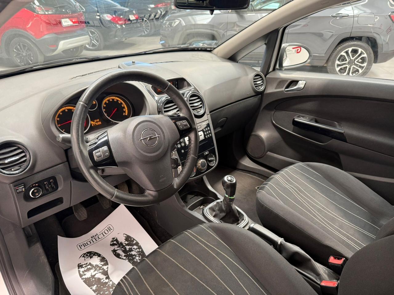 Opel Corsa 1.2 80CV 3 porte GPL-TECH Club