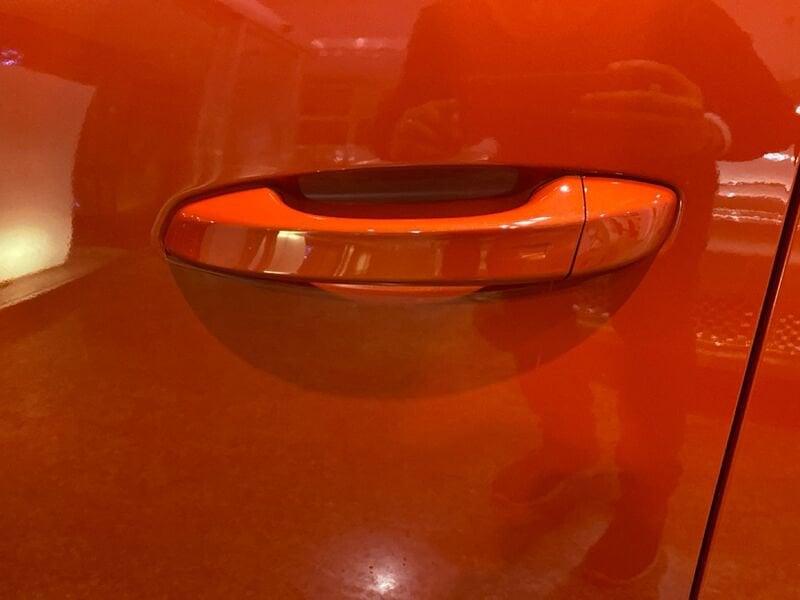 Lancia Ypsilon Ypsilon Hybrid e-DCT HF Line