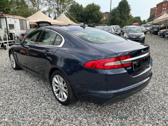 Jaguar XF 2.2 D 200 CV Luxury Business Plus automatica