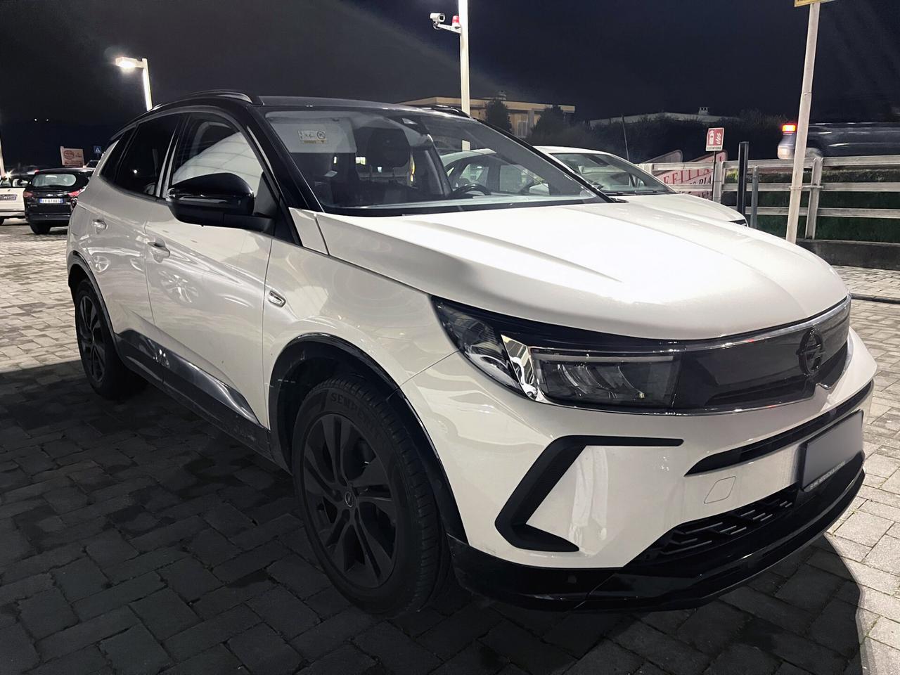 Opel Crossland 1.2 Turbo 12V 130 CV Start&Stop Design & Tech