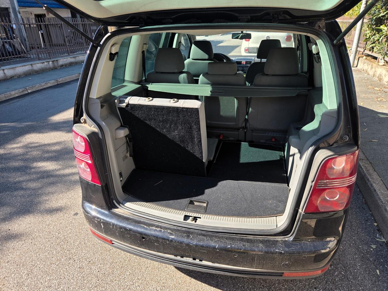 Volkswagen Touran 1.4 16V TSI Highline