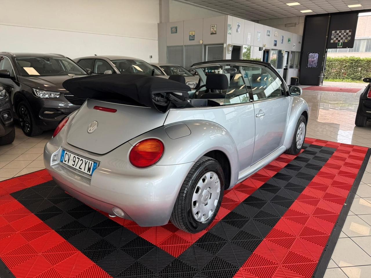 Volkswagen New Beetle 1.9 TDI 101CV Cabrio