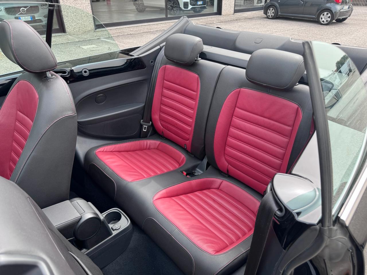 Volkswagen Maggiolino Cabrio 1.6 tdi Design 105cv UNICO PROPRIETARIO