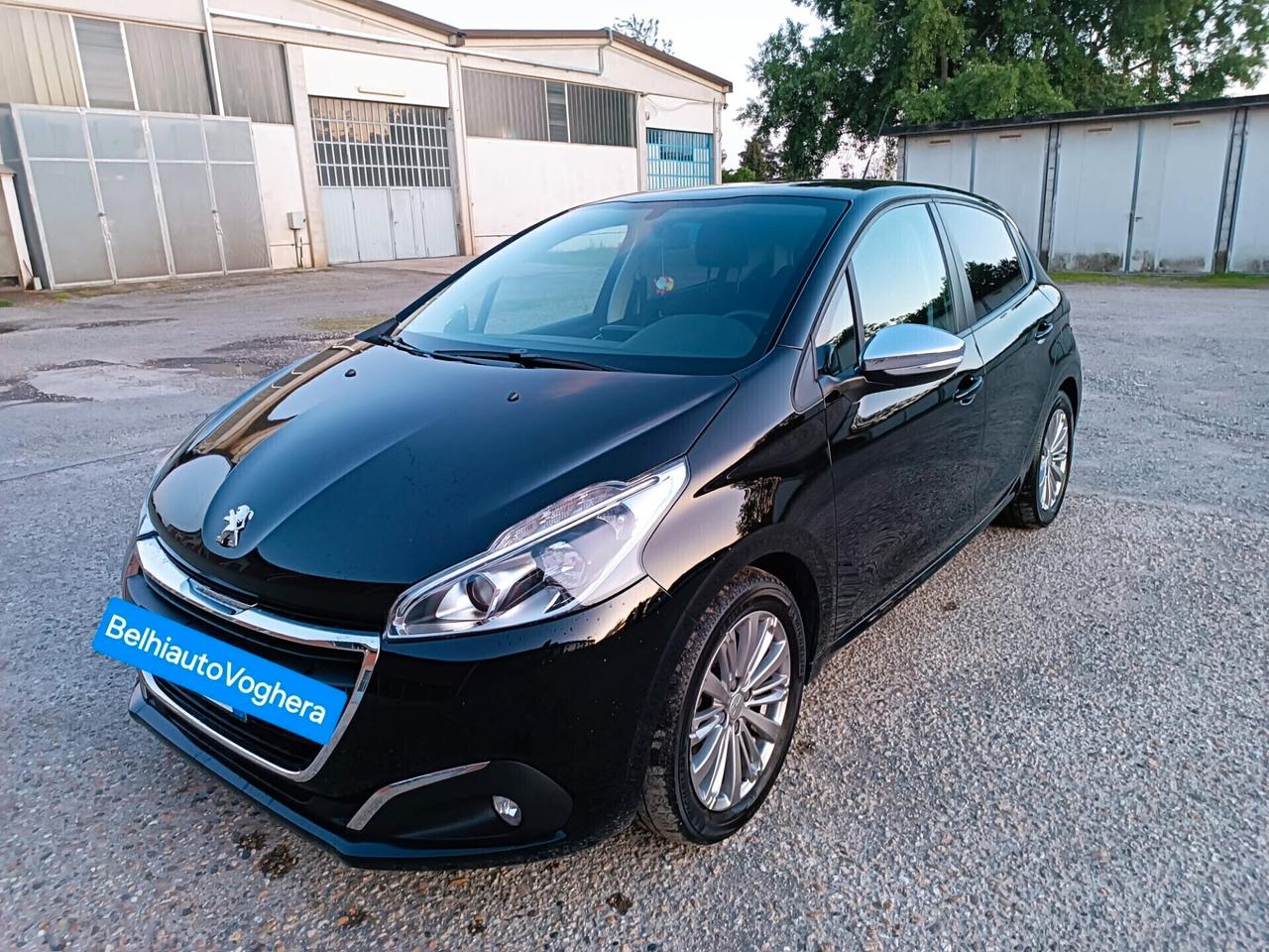 Peugeot 208 2018---1.2 Benzina Neopatentati