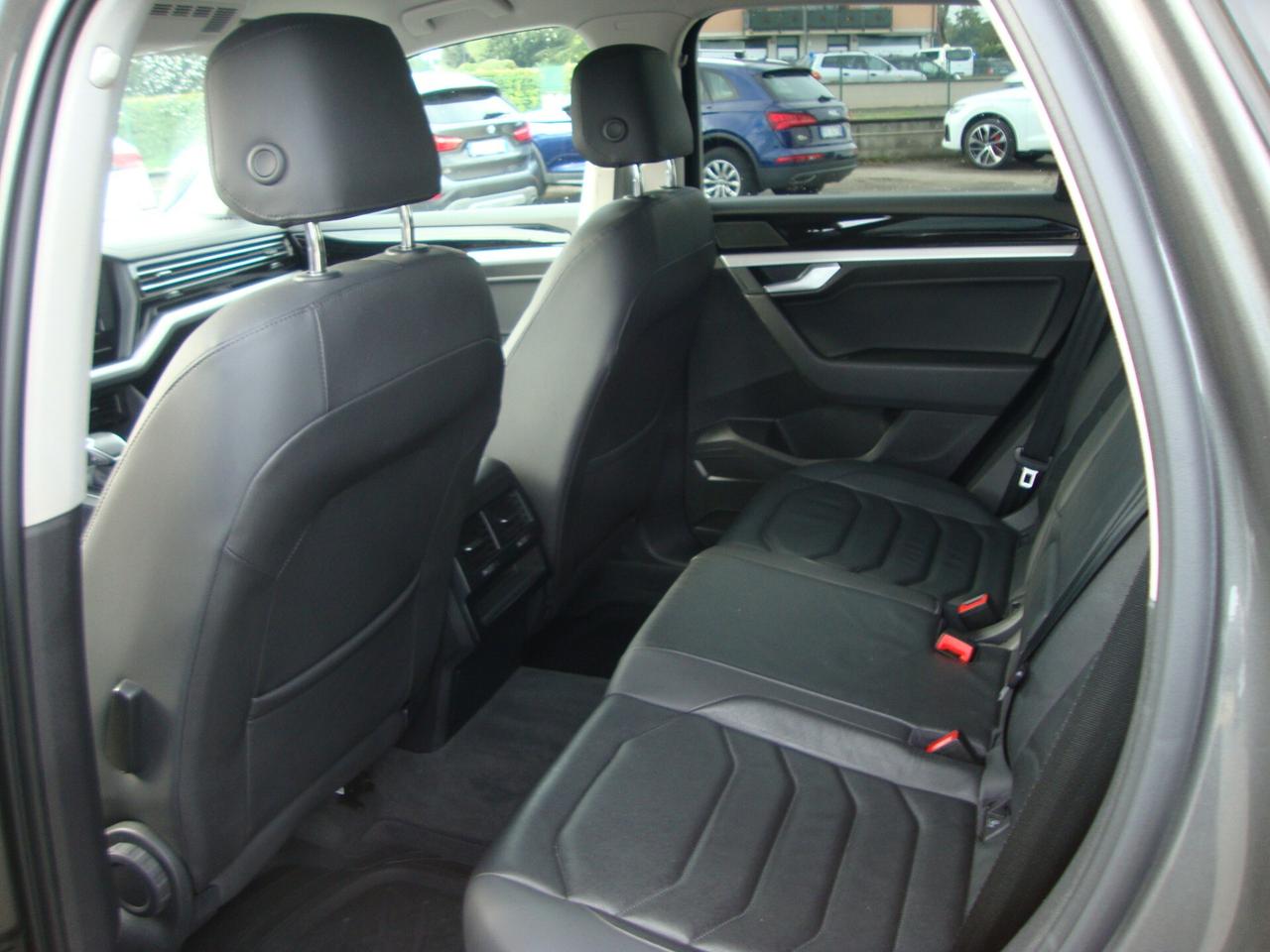 Volkswagen Touareg 3.0 V6 TDI SCR Style