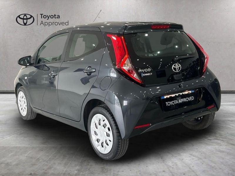 Toyota Aygo Aygo 5p 1.0 x-play m-mt 72cv