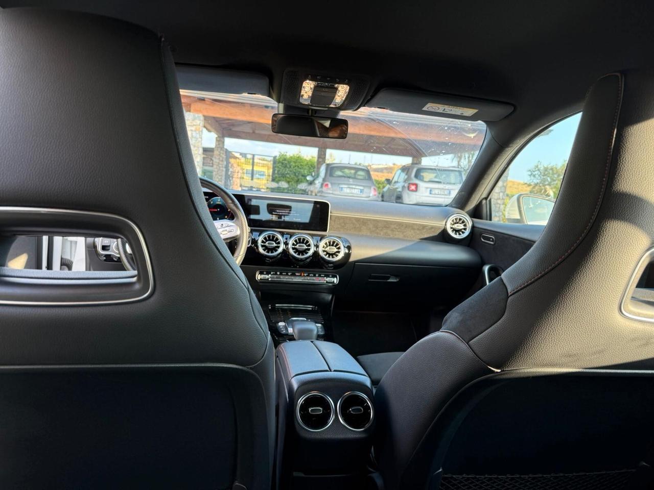 Mercedes Benz A 180d Premium AMG – 2020