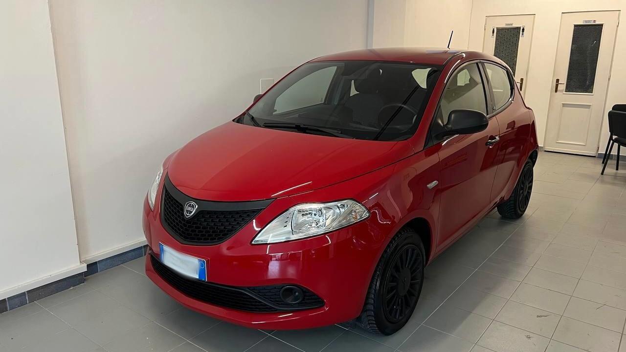 Lancia Ypsilon 1.2 69 CV 5 porte S&S Elefantino Blu