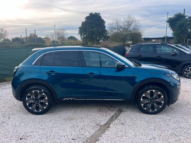 Fiat 600 Hybrid 110 CV DCT MHEV La Prima