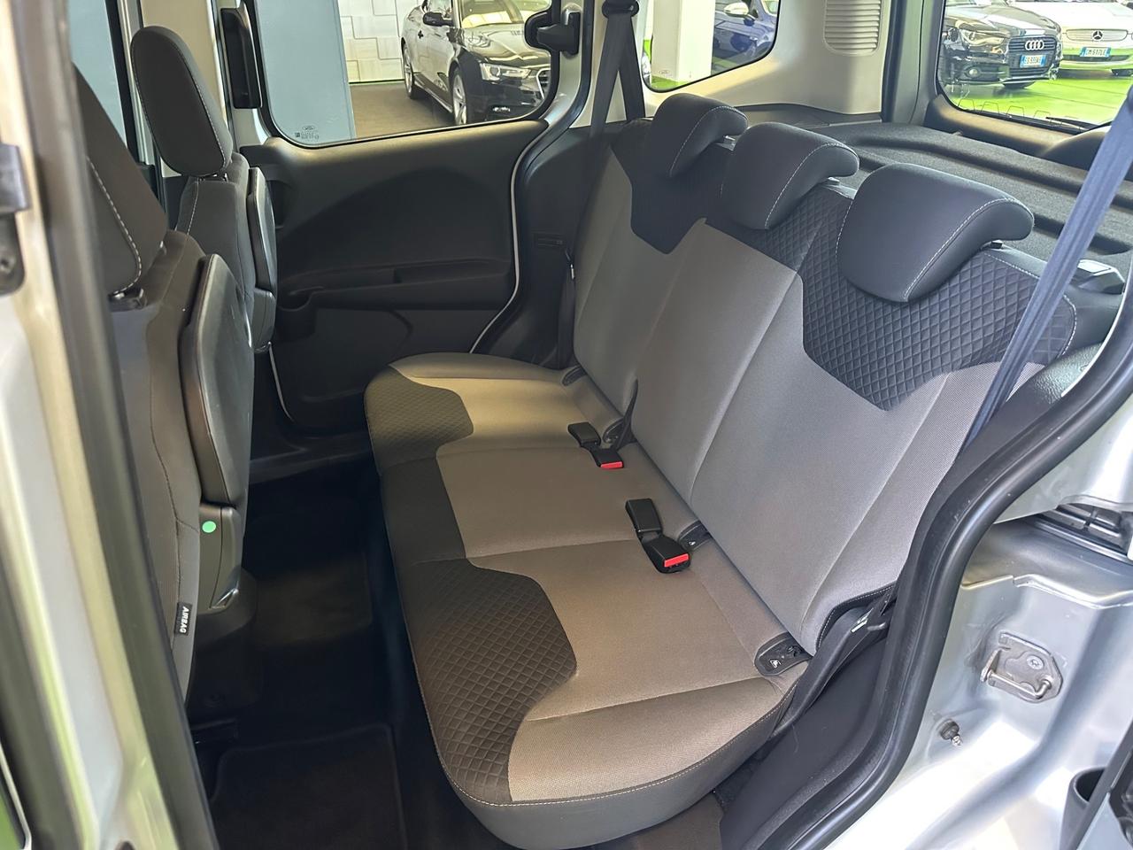 Ford Tourneo Courier 1.0 EcoBoost 100 CV Plus