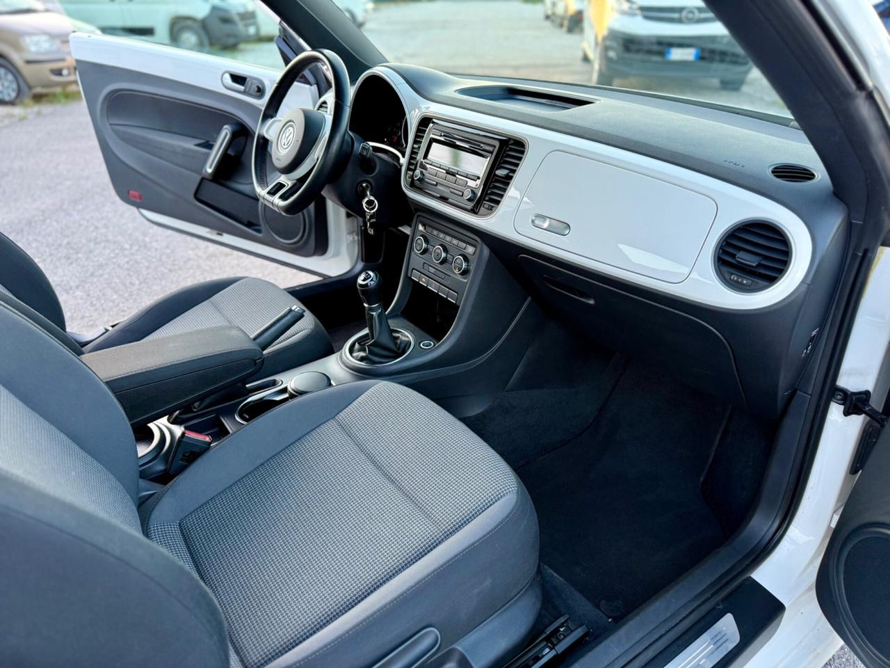 Volkswagen Maggiolino 1.6 TDI Design NEOPATENTATI