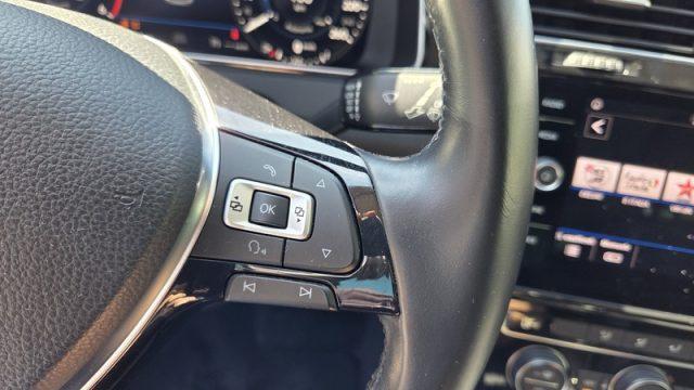 VOLKSWAGEN Golf 1.6 TDI 115 CV 5p. Highline BMT PERMUTE UNICOPR.
