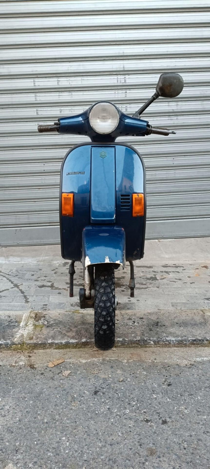Piaggio Vespa 50 V