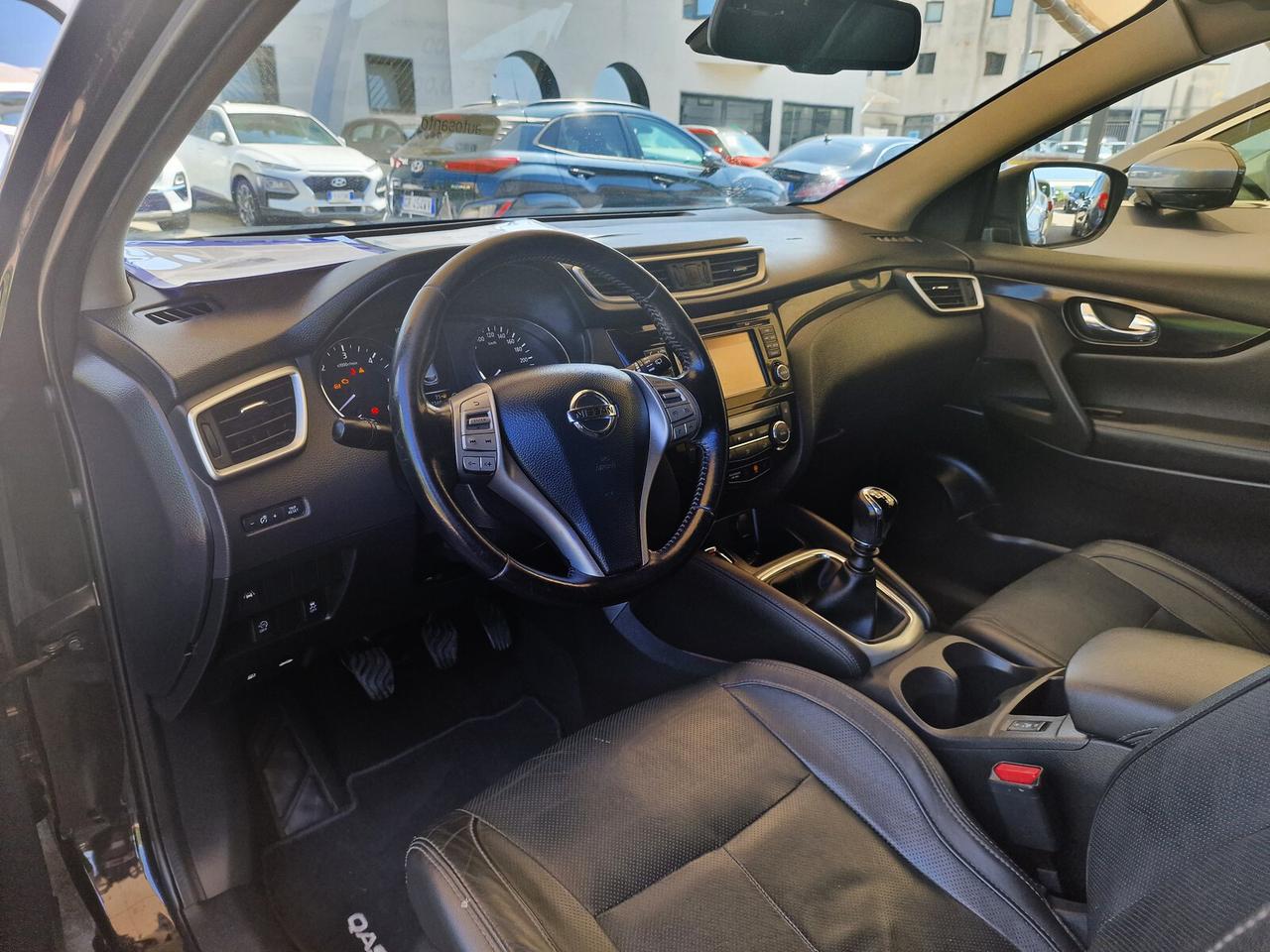 NISSAN QASHQAI 1.5 TEKNA AUTOCARRO