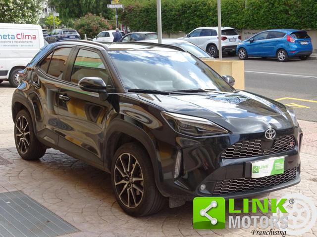 TOYOTA Yaris Cross HYBRID GR SPORT