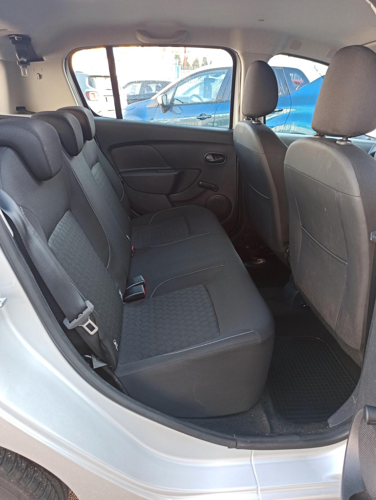 Dacia Sandero 1.5 dCi 8V 75CV Start&Stop Lauréate