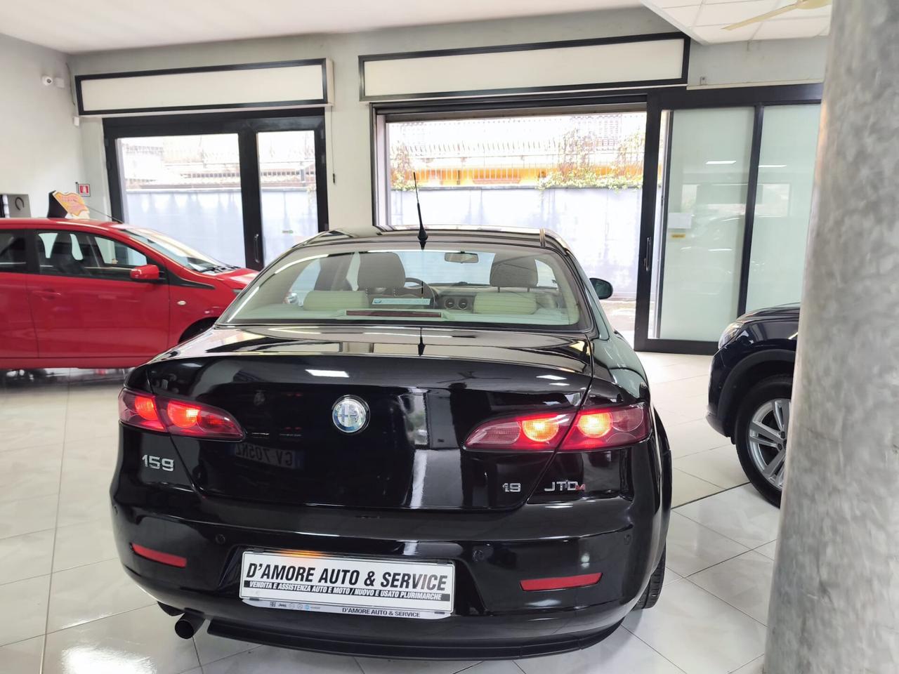 Alfa Romeo 159 1.9 JTDm Distinctive