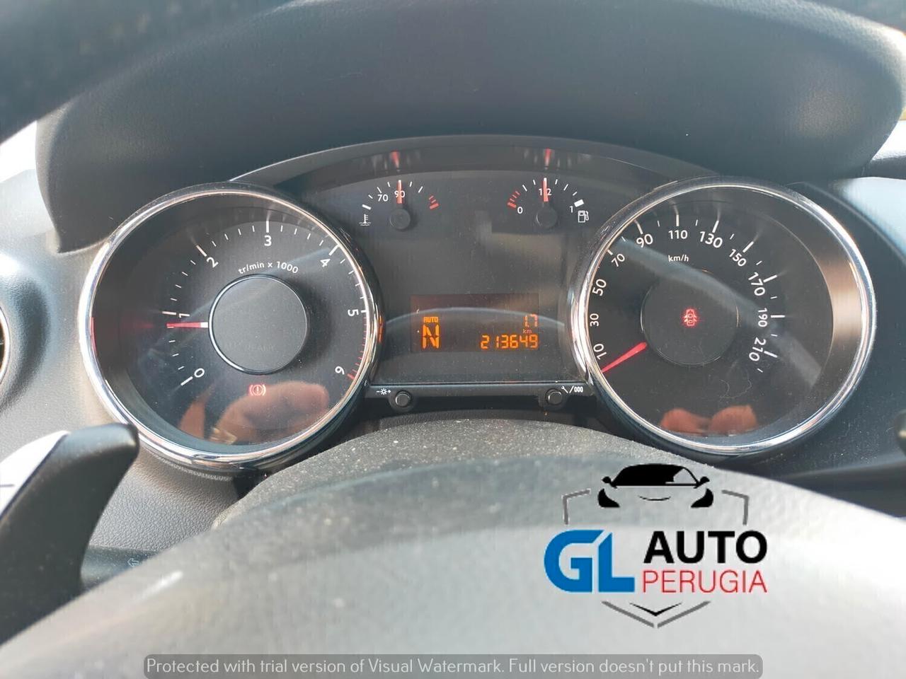 PEUGEOT 3008 1.6 HDI automatica con Grip Control Full opt