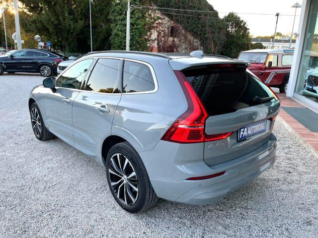 VOLVO XC60 B4 (d) automatico Core