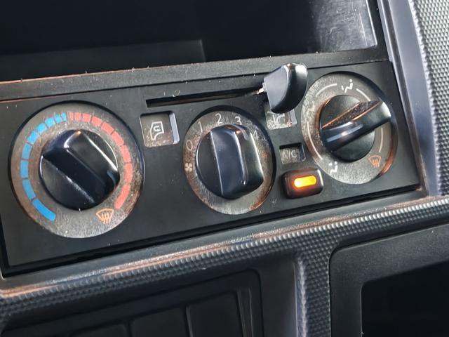 NISSAN Cabstar 35.13 NT400 3.0 130CV Ribaltabile Trilaterale