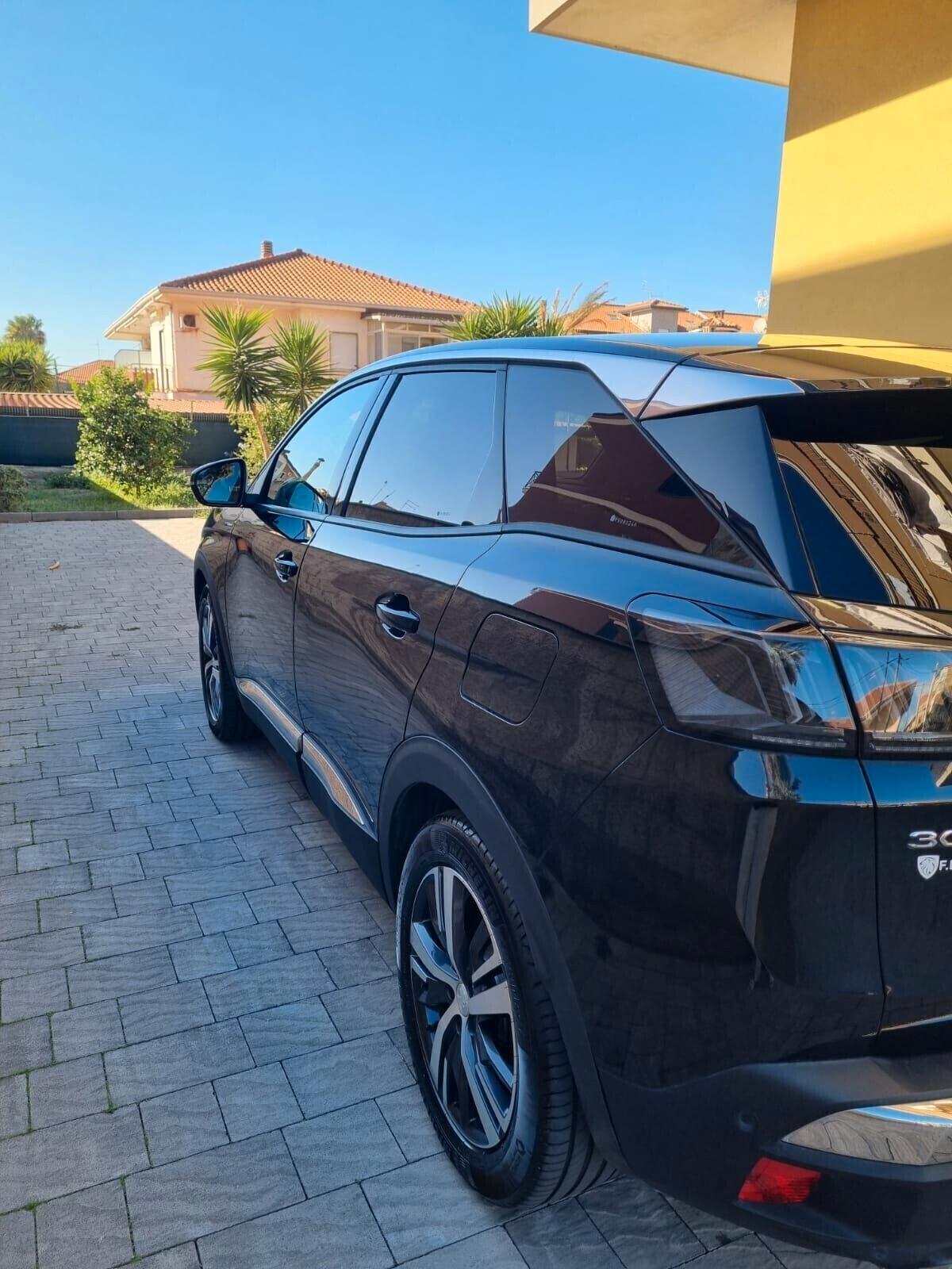 Peugeot 3008 BlueHDi 130 S&S EAT8 Active Pack