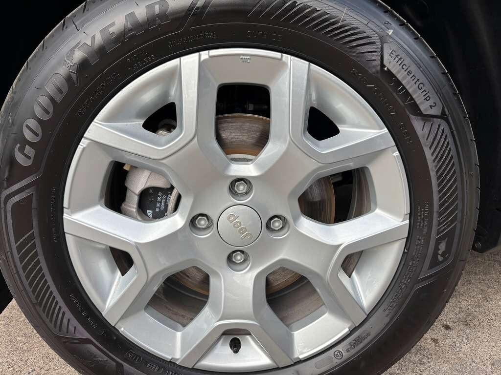 Jeep Avenger 1.2 Turbo 100 CV MHEV Altitude KM 0 IVA ESPOSTA Tua a soli 245 Euro al mese