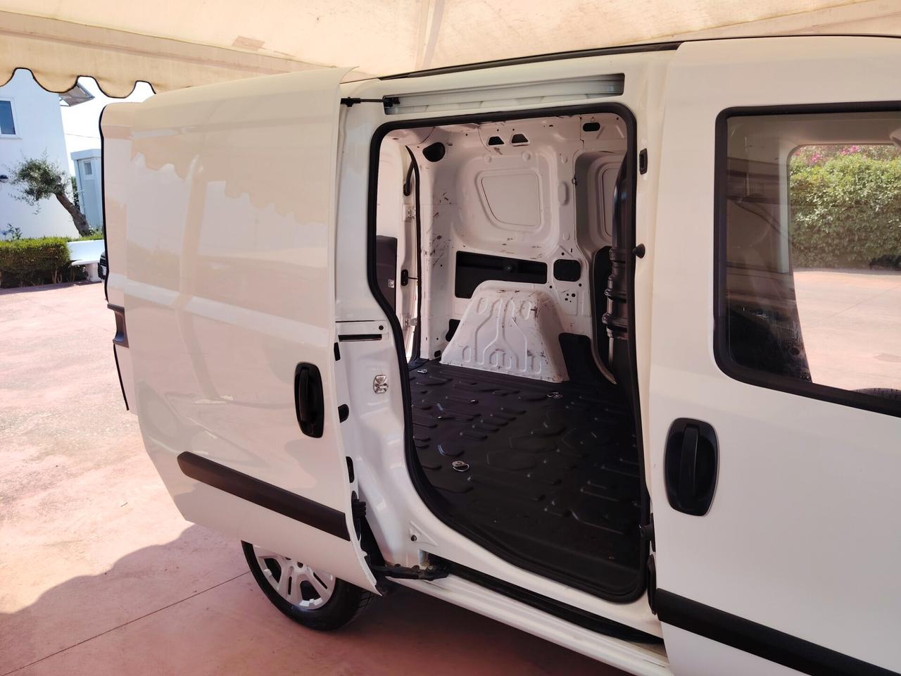 Fiat Doblò 1.6 MJT 105CV 3 posti Cargo 2021 iva compr.