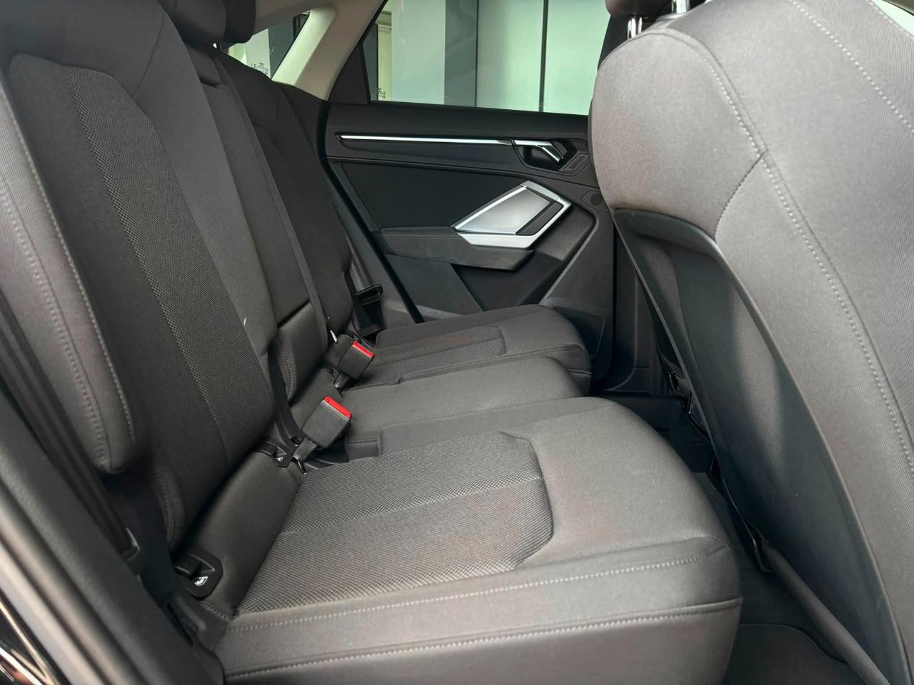 Audi Q3 Sportback 35 2.0 tdi Business Plus s-tronic