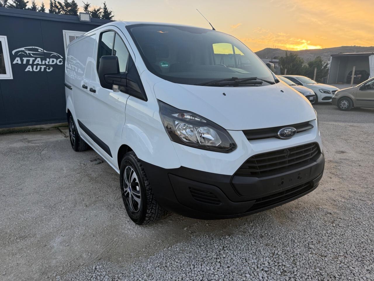 Ford Transit Custom 250 2.2 TDCi PC Furgone Entry