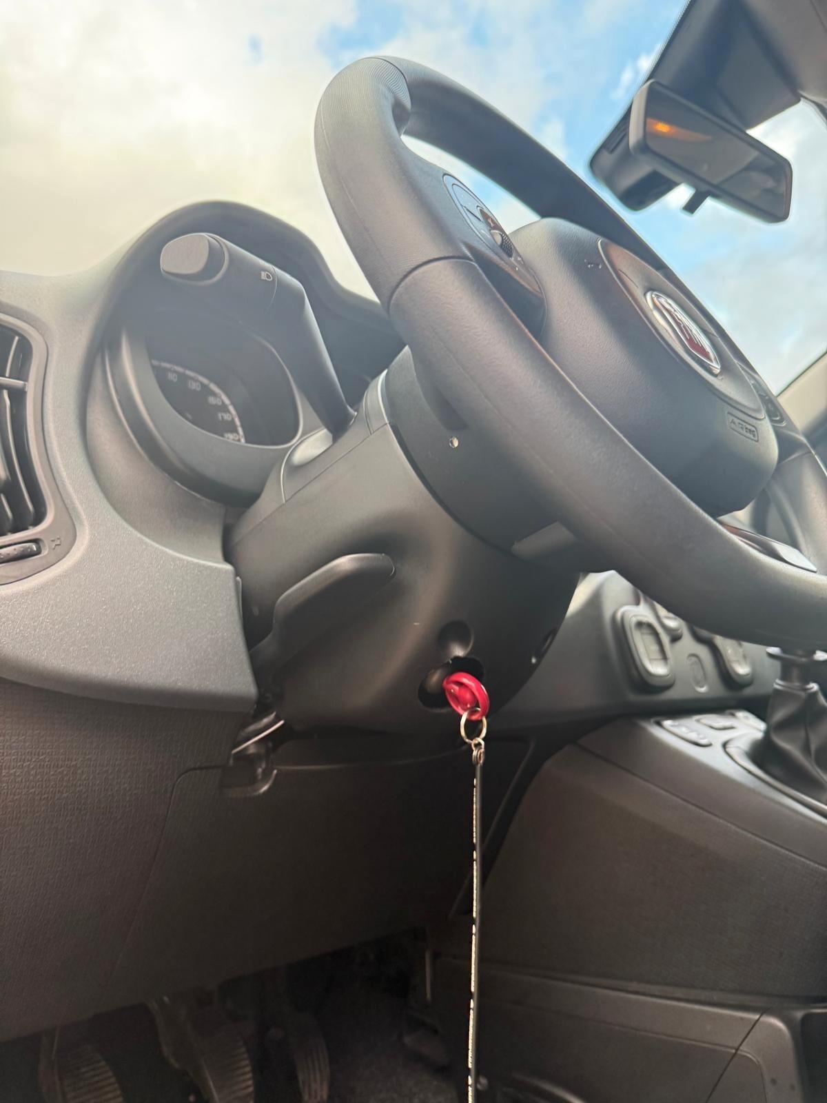 Fiat Panda 1.0 FireFly S&S Hybrid City Cross