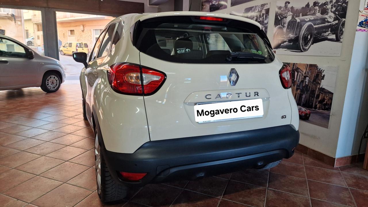 Renault Captur 1.5 diesel 90 CV Start&Stop