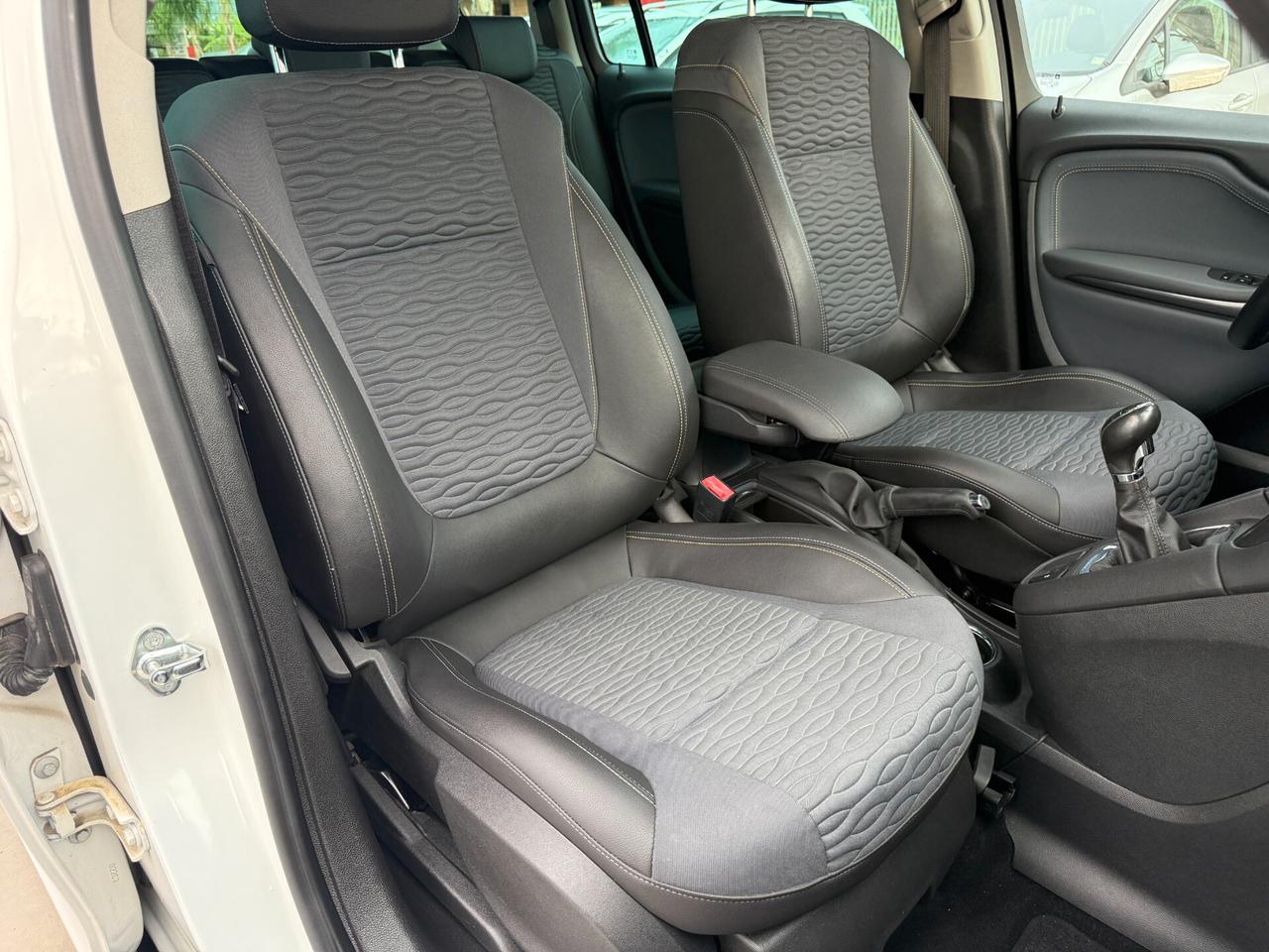OPEL ZAFIRA 2013 1.6 BENZINA/METANO 150CV *7 POSTI