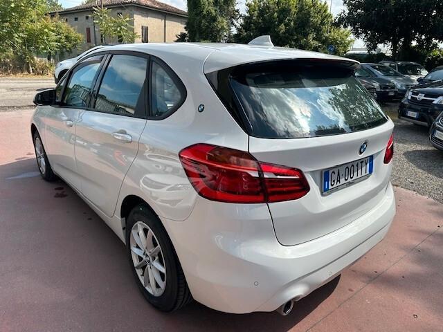 Bmw 2er Active Tourer 218i Active Tourer Sport,