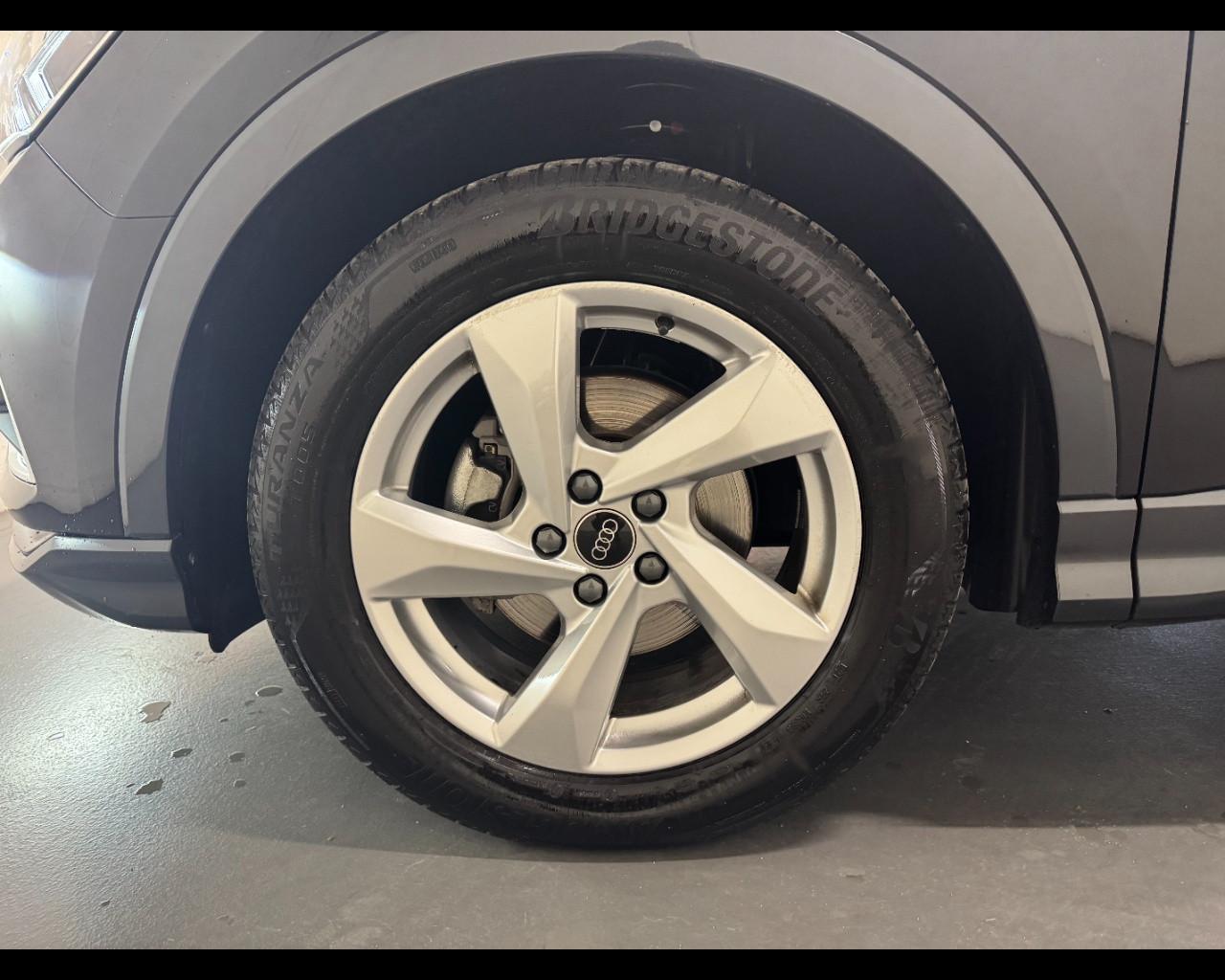 AUDI Q3 35 TDI S-TRONIC BUSINESS ADVANCED