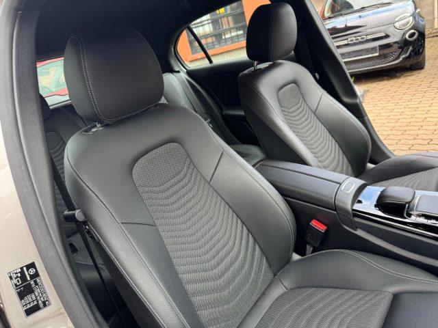 MERCEDES-BENZ A 180 Automatic Sport