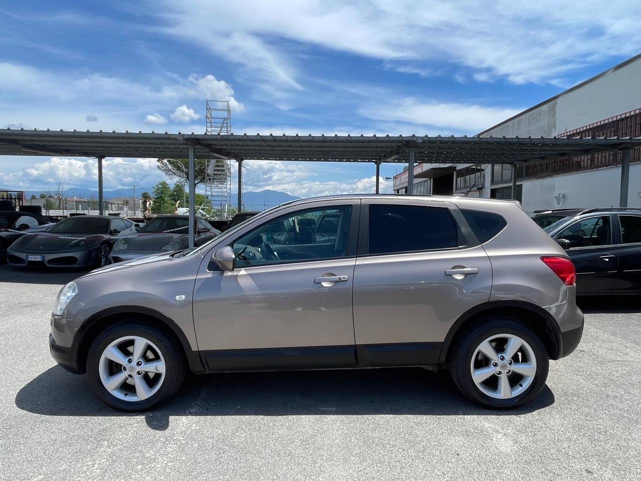 Nissan Qashqai 2.0 GPL 4WD Tekna