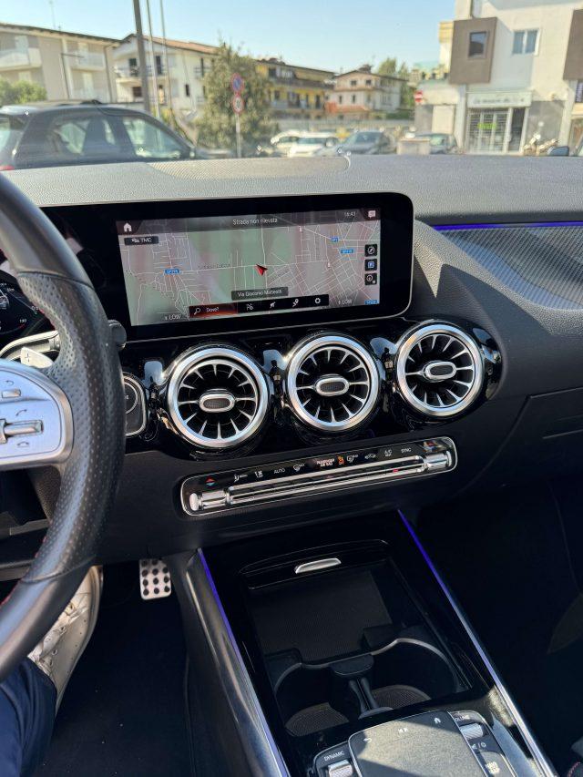 MERCEDES-BENZ GLA 200 d Premium 4matic auto