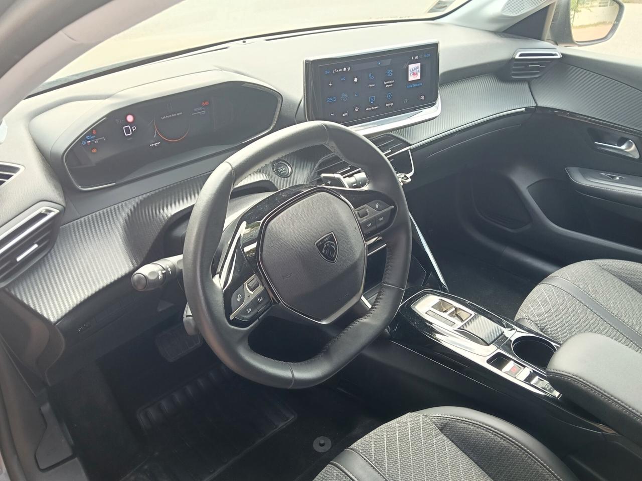 Peugeot 208 Hybrid 100 e-DCS6 Allure 2025