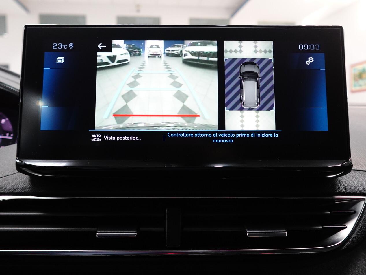 Peugeot 3008 II 1.5 BlueHDI 130 CV ALLURE