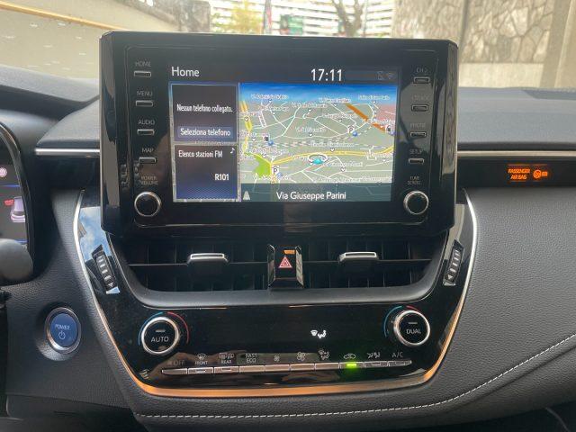 TOYOTA Corolla Touring Sports 1.8 Hybrid Business