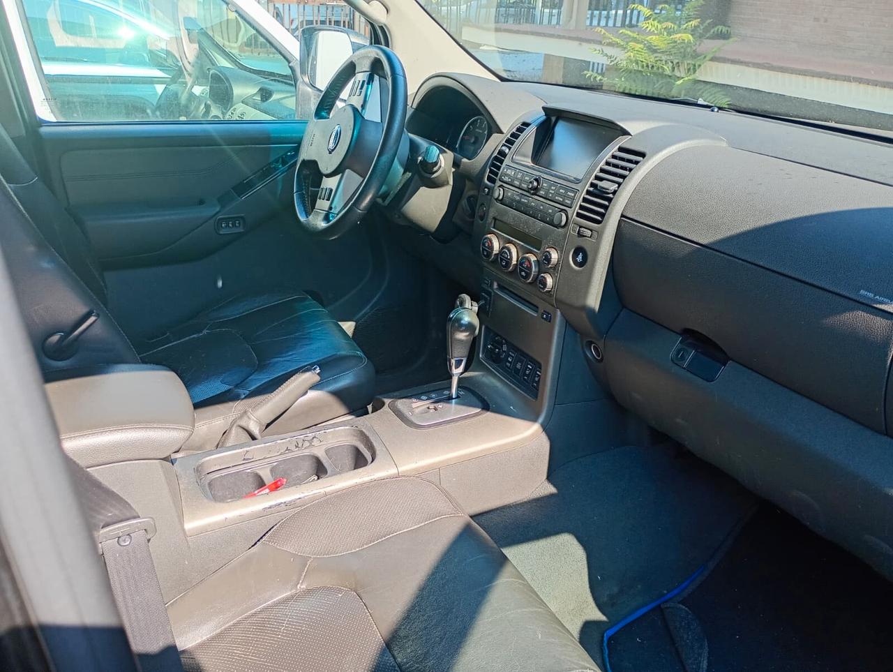 Nissan Pathfinder 2.5 dCi Platinum