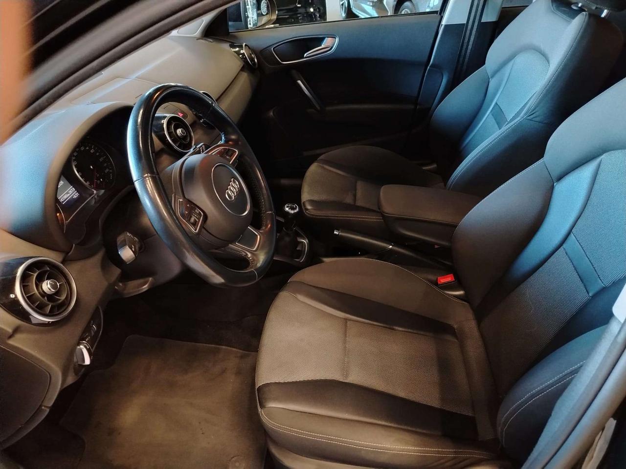 Audi A1 A1 I 2015 Sportback Sportback 1.6 tdi Sport