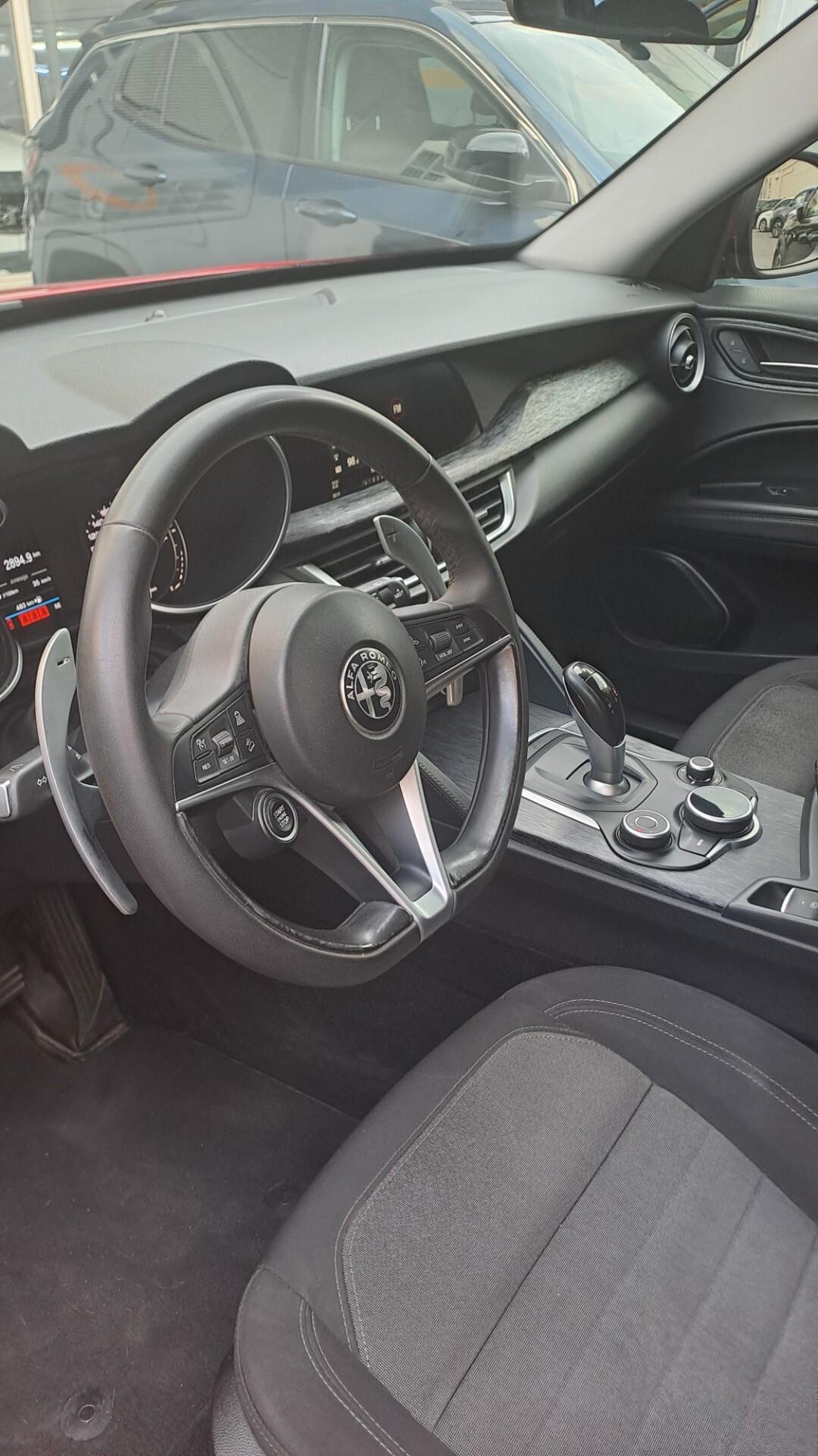 Alfa Romeo Stelvio 2.2 Turbodiesel 160 CV AT8 RWD