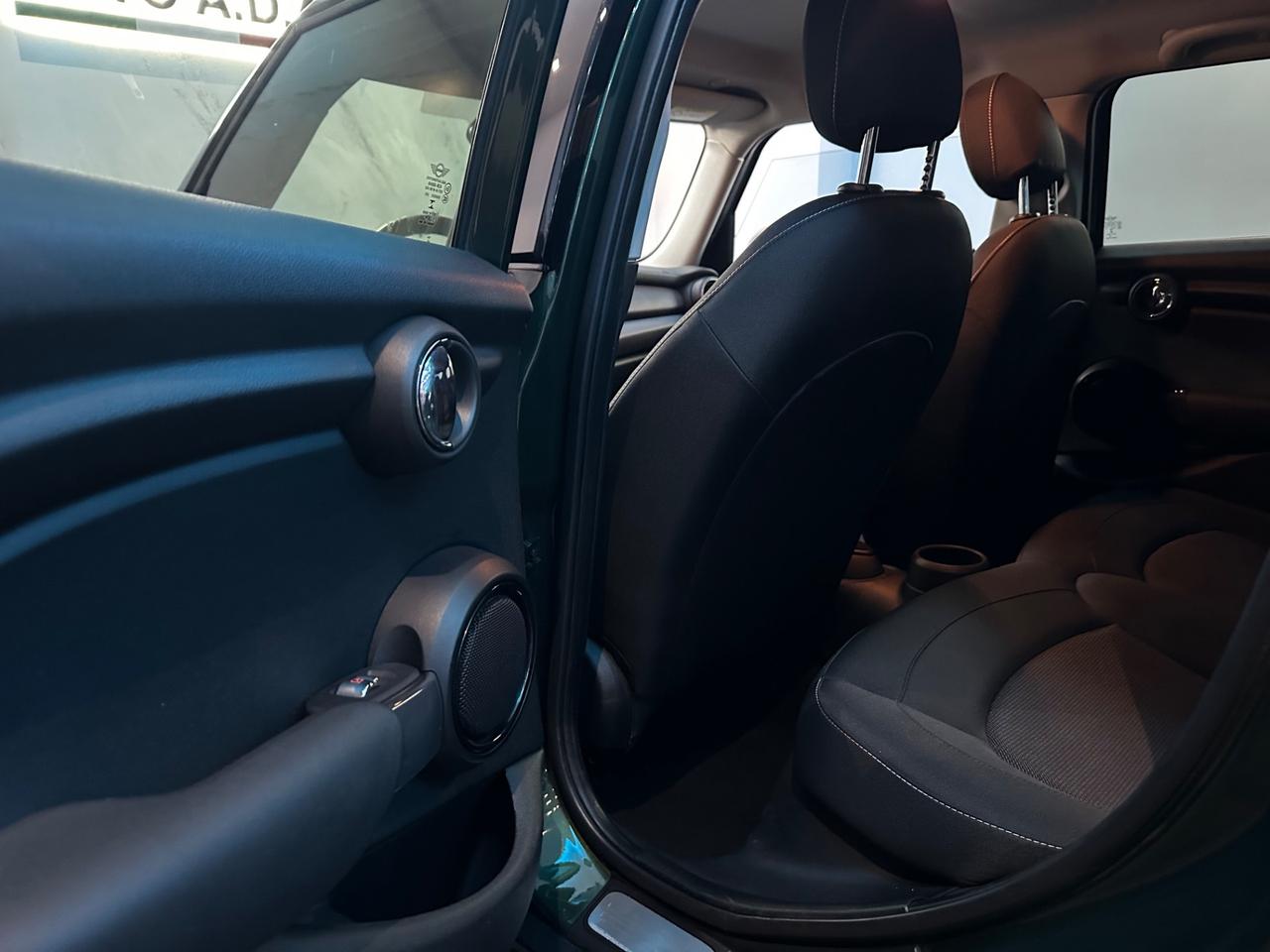 Mini 1.5 Cooper D Business