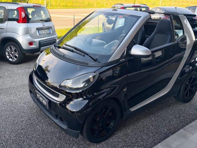 SMART ForTwo 1000 52 kW MHD cabrio passion