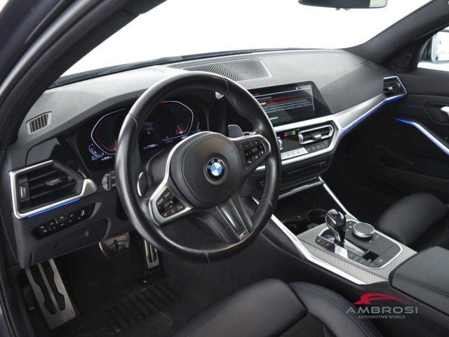 BMW 320 Serie 3 Serie 3 Touring d M-SPORT